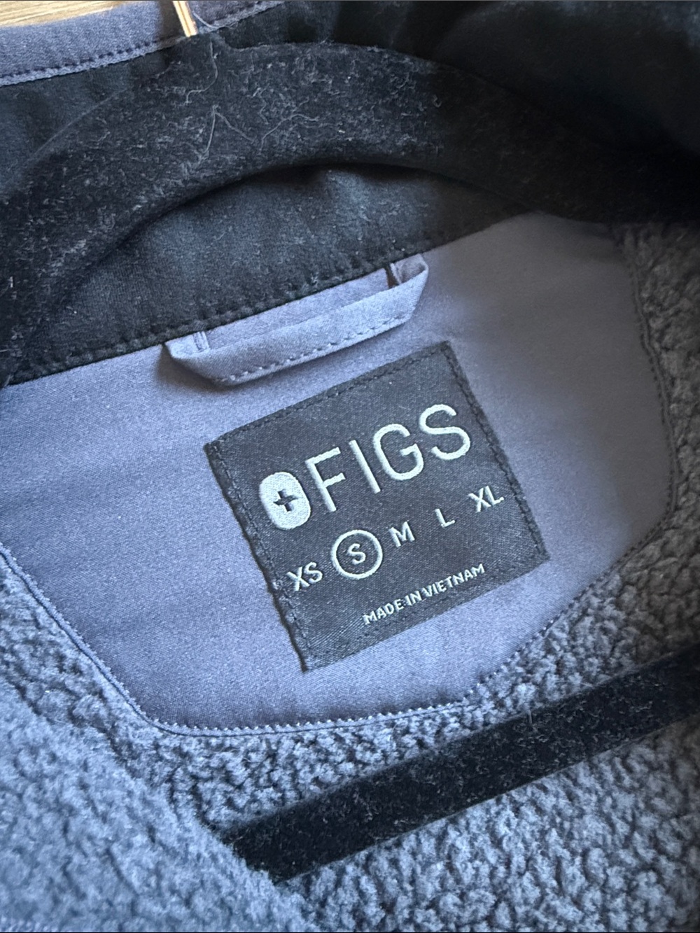 Figs Women Heathered Dark Gray Full-Zip Sweater Jacket - Picture 6 of 11